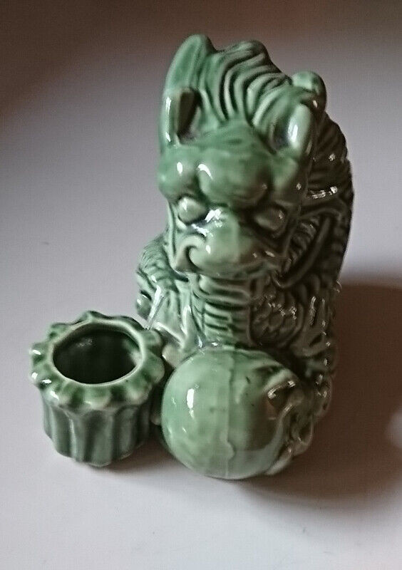 Vintage Green  Ceramic Celestial Dragon Statue Candle Holder in Arts & Collectibles in Oshawa / Durham Region - Image 4