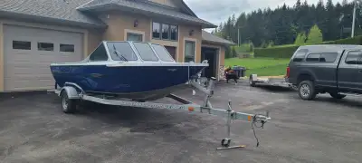 Comes complete with trailer, soft top and boat cover. Very low hours in fresh water only. Garage kep...