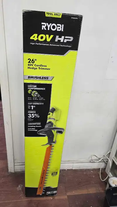 I'm offering a brand new Ryobi 40V HP 26-inch cordless hedge trimmer, a high-performance tool design...