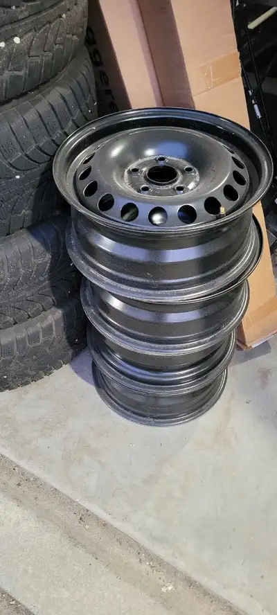 15' steel rims 5 bolts 5x112 6.0 width 47.0 offset 57.1 centre bore Mint condition, perfect for the...