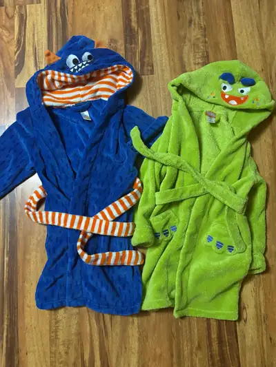 Pekkle kids bath robes, View more