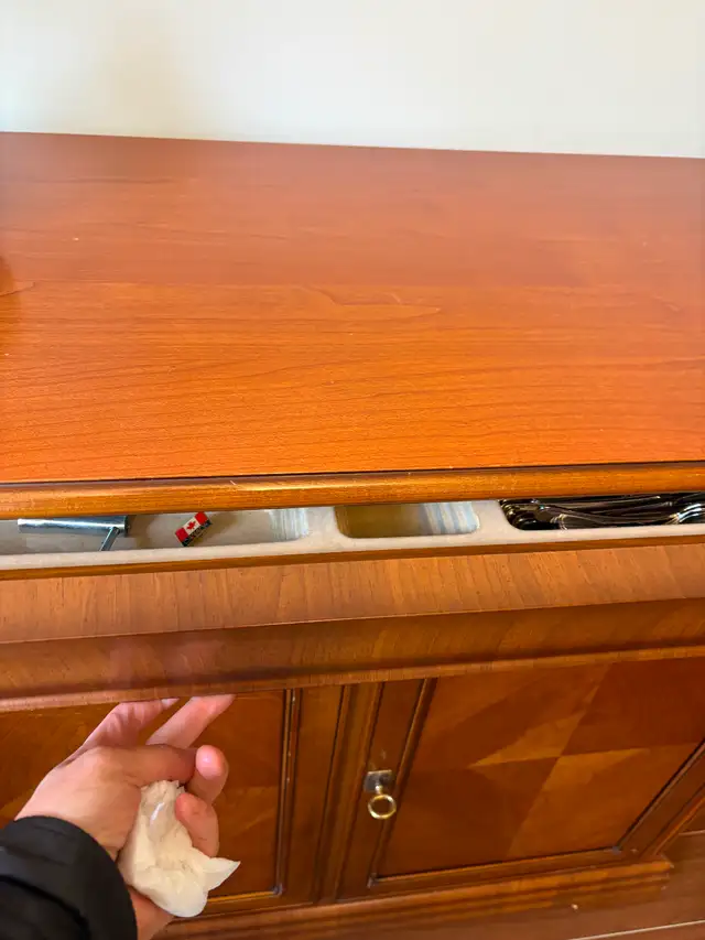 Italian dinning table and chairs with buffet cabinet in Dining Tables & Sets in Markham / York Region - Image 7