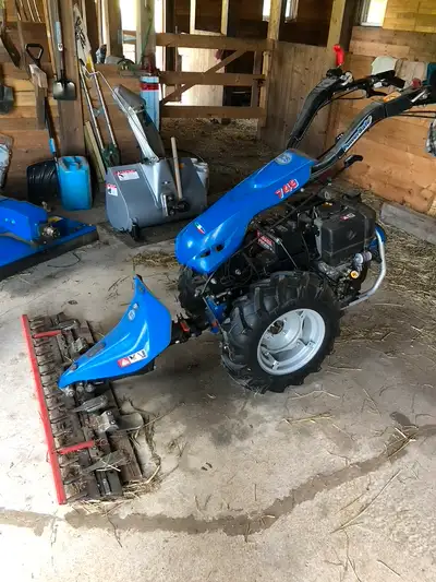 This is a wonderful tractor for small farm or fields and winter snow removal. This tractor was purch...