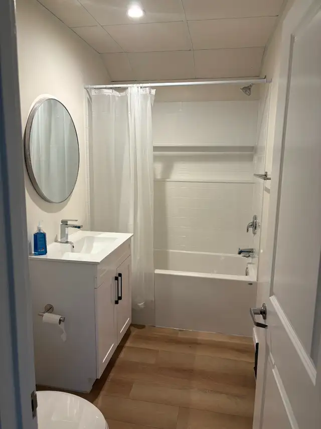 Home for Rent Transcona - 6 Bed 2 Bath in Long Term Rentals in Winnipeg - Image 2