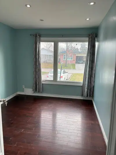 Main Floor Room for Rent from August 1 in Lawrence and Brimley