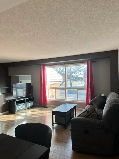 Female only Single occupancy room for rent near Bells corners. Rent includes all utilities and parki...