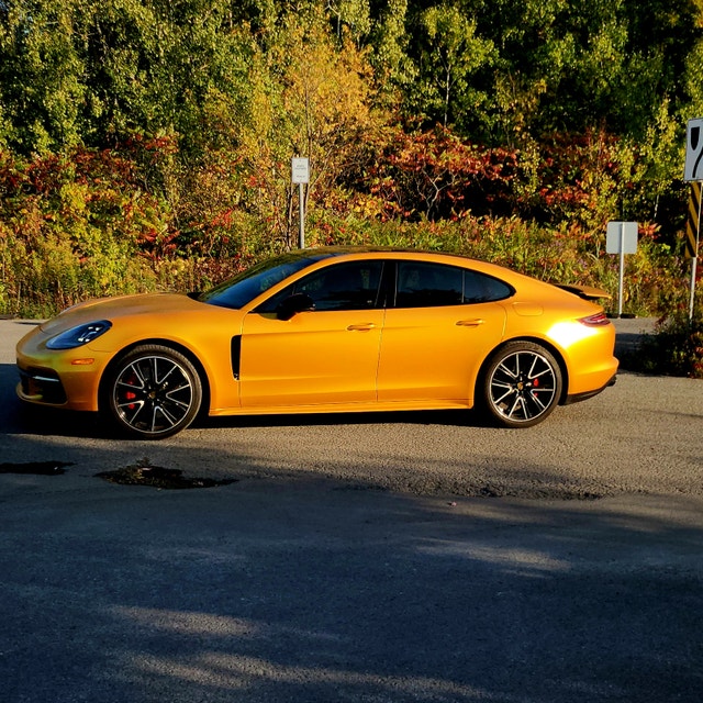 Porsche Panamera 2019 — photo 2