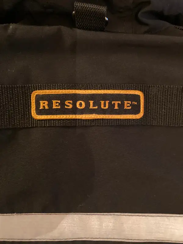 Men's Canada Goose Resolute Parka in Men's in City of Toronto - Image 7