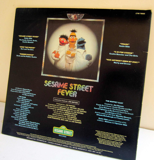 Vinyl LP Sesame Street Fever (K 10) in CDs, DVDs & Blu-ray in City of Toronto - Image 2