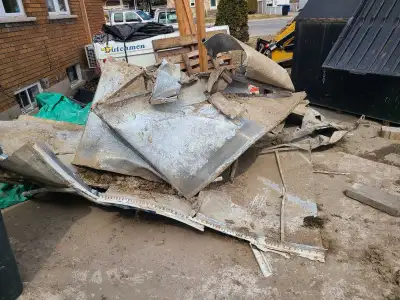 Free scrap metal in valleyfield From inground pool, about 500lbs Text or call 514-885-8560 I can loa...