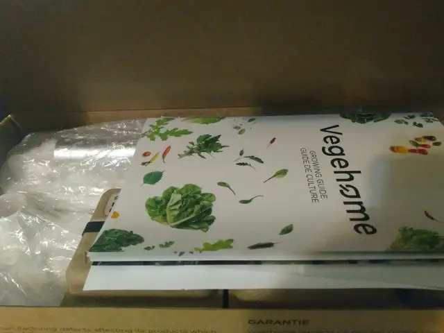 Vegehome Jardin Hydroponic Indoor Garden in Plants, Fertilizer & Soil in City of Toronto - Image 3