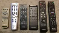 Remote controls TV/dvd.