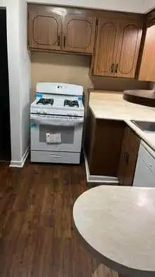 Room for rent available immediately