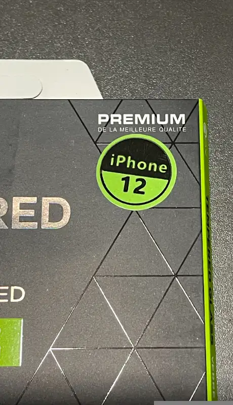 NEW - Tempered Glass for iPhone 12 in Cell Phones in Burnaby/New Westminster - Image 4