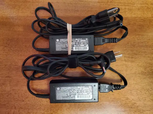 2 cargadores HP con punta azul de 19,5 V y 3,33 A64595457796610120