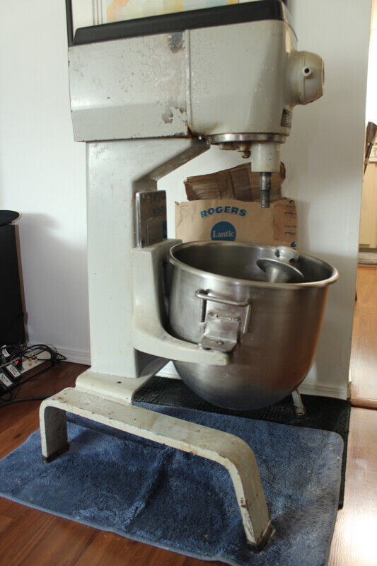 30 QT Blakeslee Mixer for sale  