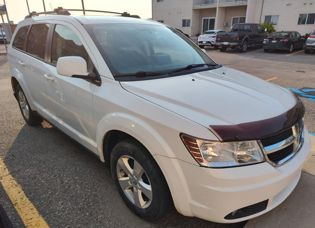 Dodge Journey 2010 170.000km in Cars & Trucks in Lloydminster