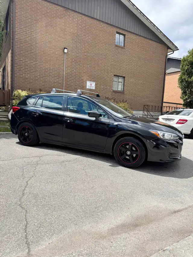 Subaru Impreza 2017  in Cars & Trucks in City of Montréal - Image 7