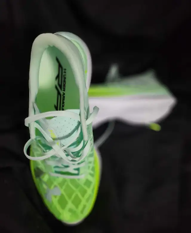 Under Armour Flow Velociti Elite,  "Limited Edition  in Men's Shoes in City of Toronto - Image 3