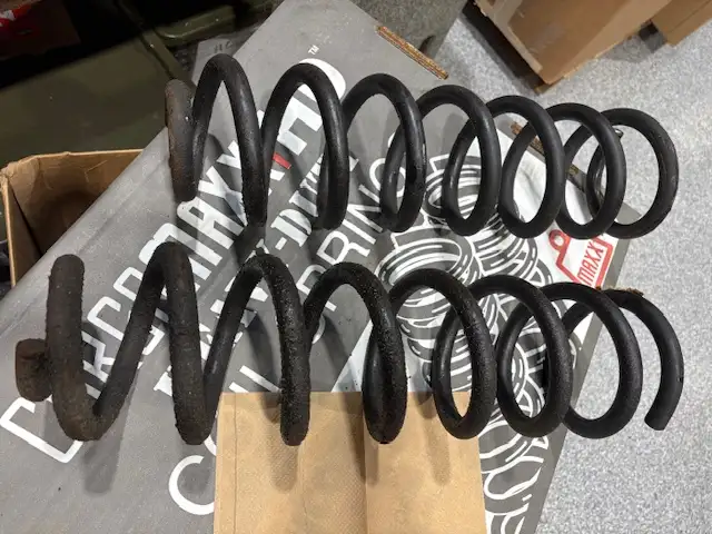 Coil Springs64612062413441120