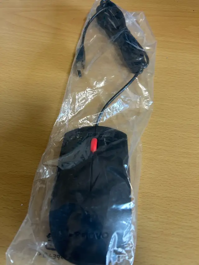Lenovo Optical Wired Mouse