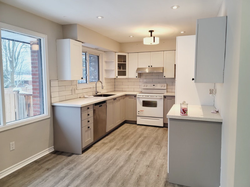 3 Bed Upper Suite in Prime Port Perry (Prince Albert) Location Long Term Rentals Kawartha