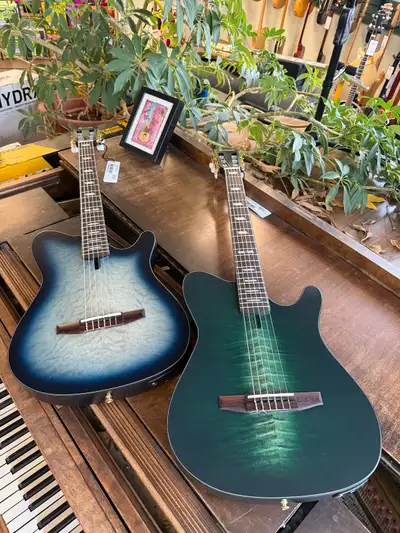 Ibanez FRH20QMN - Cosmic Blue Starburst + Dark Emerald Bur, View more