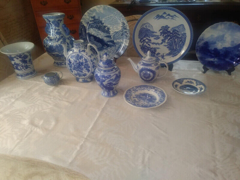 Blue Chinaware for sale  