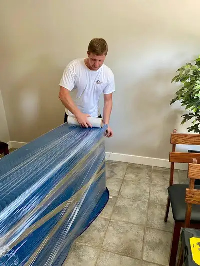 CHEAP & RELIABLE MOVERS ☎️ 6479.058.259 Cheap movers brampton, mississauga movers, two men and a tru...