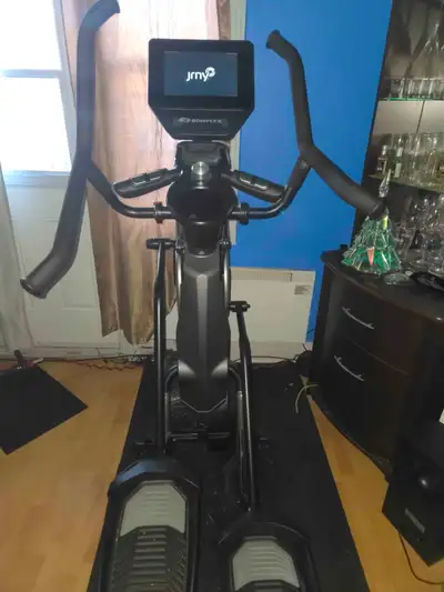 https://www.bowflex.ca/en-ca/product/max-trainer-m9-elliptical/100996.html?srsltid=AfmBOoqTxgXH_cJr2...