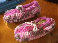 Pantoufle tricote pour adulte en laine douce