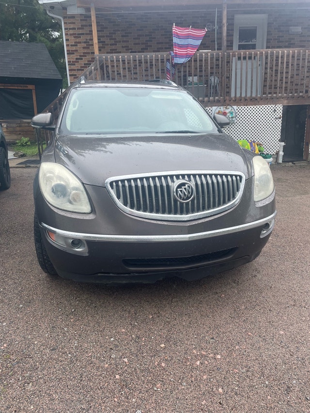 Buick Enclave AWD 7 passagers