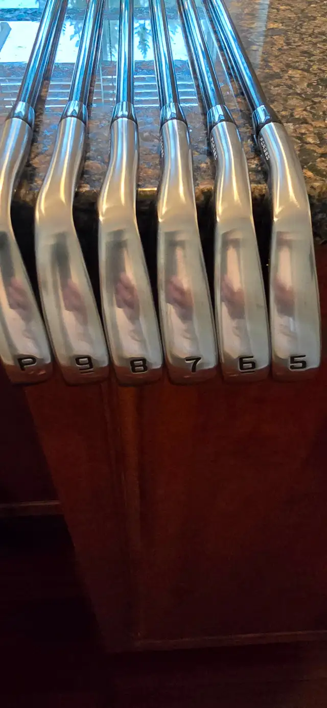 NEW Price Cobra King Tour Irons for sale - LH in Golf in Bedford - Image 2