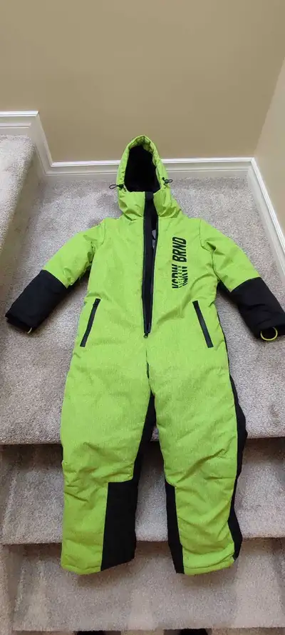 Kids Snowsuit,  age 7-9, View more