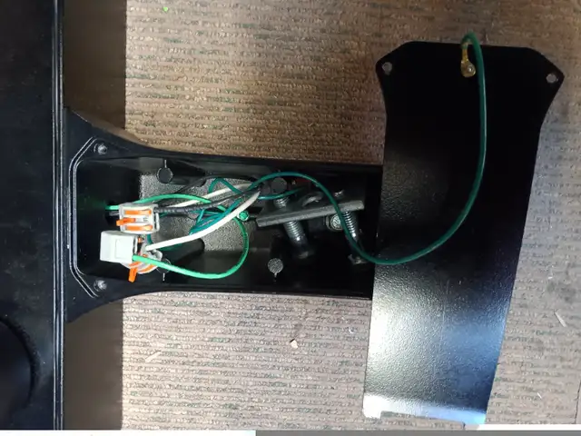 Cooper GLEON Galleon LED Flood light Street Light Streetlight nw in Outdoor Lighting in City of Toronto - Image 6