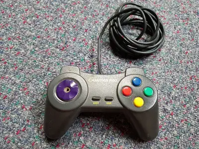 Gravis GamePad Pro USB Model 4211 (Controller), View more