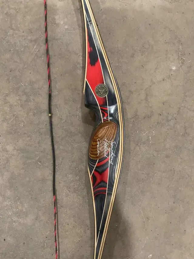 Hybrid Long Bow with Carbon in Other in Charlottetown - Image 3