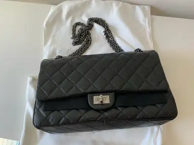 CHANEL HANDBAG CLASSIC 2.55 REISSUE CALFSKIN SILVER 226 NEW, View more