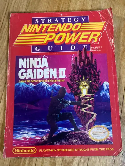 Strategy guide is in used but good condition. Fold out poster is intact and in very good condition....