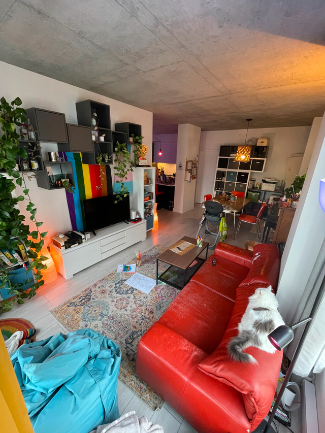 CHAMBRE MEUBLÉE À LOUER — 725$ tout inclus — 1er Août dans Chambres à louer et colocs  à Ville de Montréal