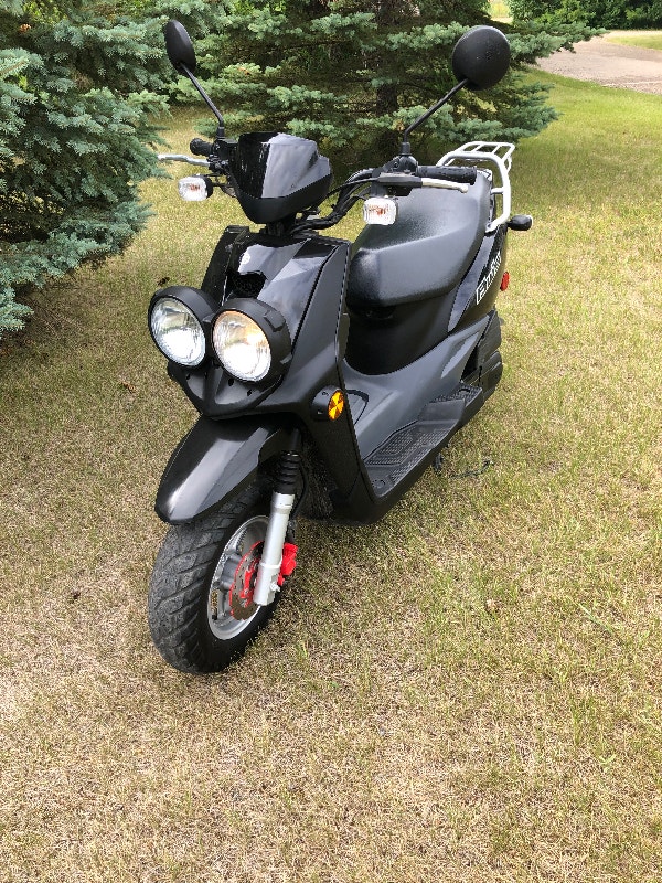 For sale used 2012 Yamaha BW50 scooter Scooters & Pocket Bikes