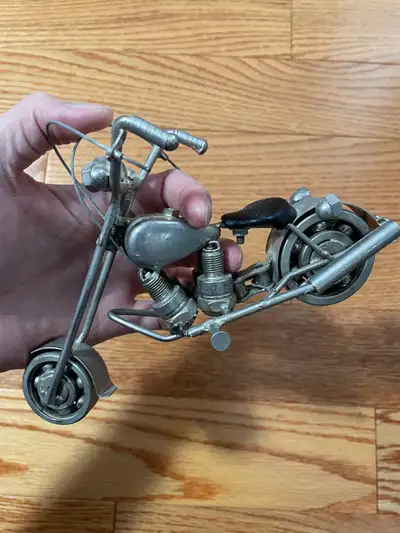 $10 ！Metal Harley motorcycle model ornaments, View more