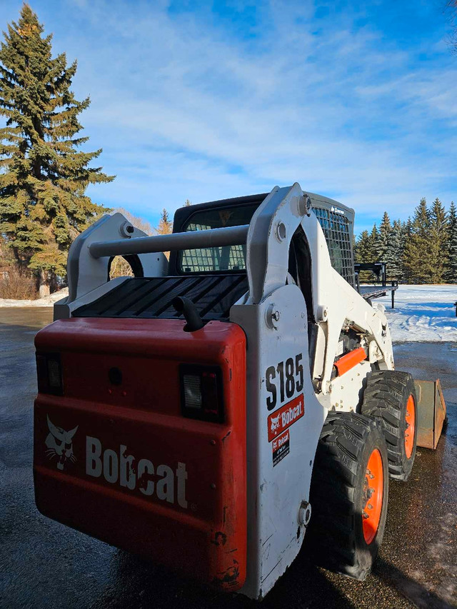 Bobcat S185 Turbo with LOW HOURS!!! in Heavy Equipment in St. Albert - Image 4