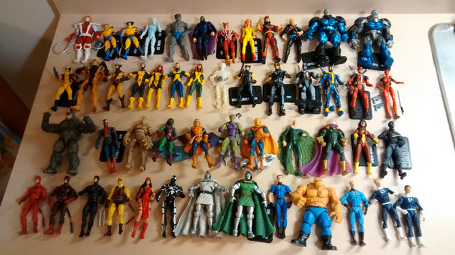 Marvel Universe Legends 186 different 3.75 Action Figures Lot dans Jouets et jeux  à Comté de Strathcona