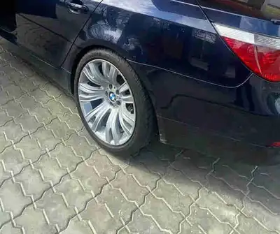 Full set of OEM Borbet BMW BMW Staggered 223M wheels 19x9 / 19x10 5x120 OEM Borbet All wheels clean...