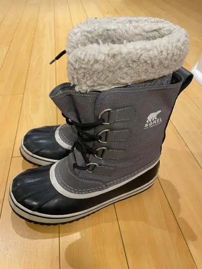 Sorel winter boots, size 7 kids (waterproof) age 10-12, View more
