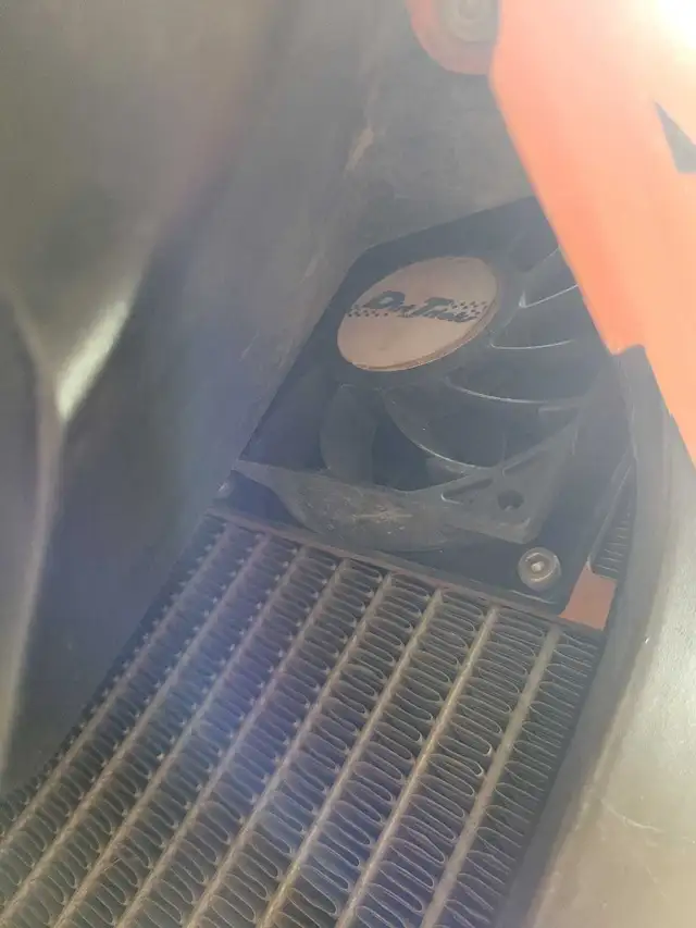 2013 ktm 350 sxf in Dirt Bikes & Motocross in Medicine Hat - Image 5