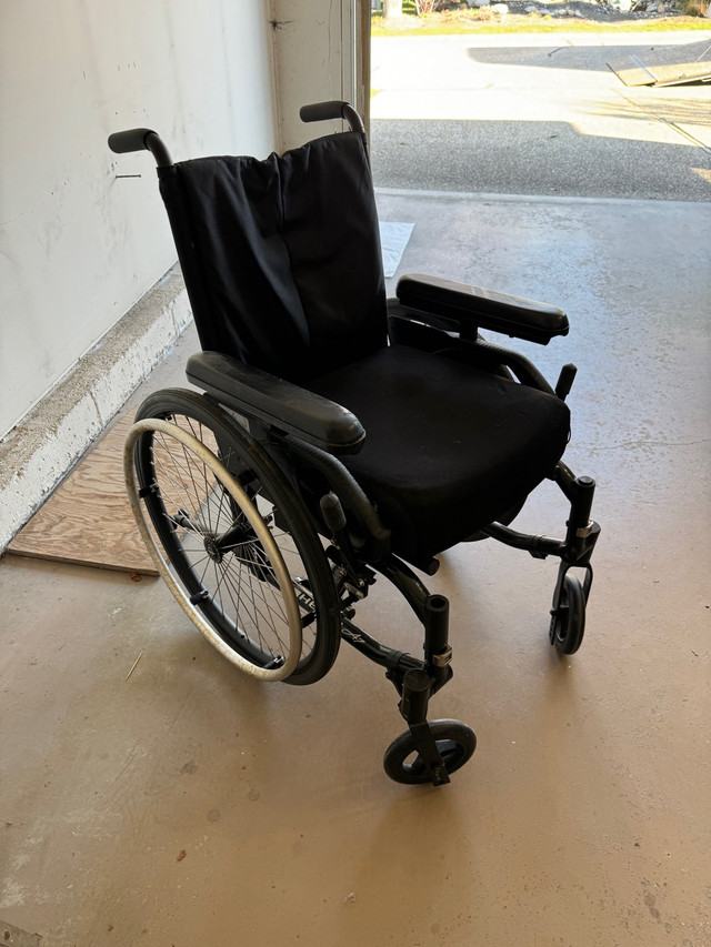 Wheelchair in Health & Special Needs in Vernon