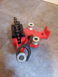 RIDGID BC410 Top Screw Bench Chain Vise 410.