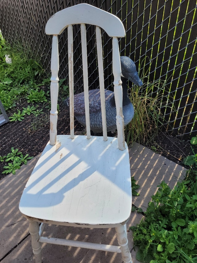 Table and Chair Other Winnipeg Kijiji